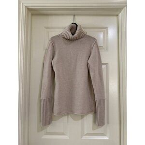 banana republic women 93% wool sweater size M
